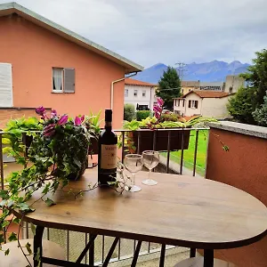 Appartamento Home Casa Vacanze, Colico
